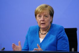 Iš Vokietijos politikos besitraukianti A. Merkel gaus įspūdingą pensiją