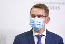 A. Dulkys apie „valstiečių“ norą pasiskiepijusiems senjorams skirti 100 eurų išmoką: gerais norais kelias į pragarą grįstas