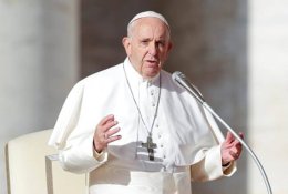 Popiežius nemato galimybės tos pačios lyties santuokoms Bažnyčioje