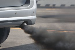 Automobiliai Vilniuje teršia labiau nei kituose Europos didmiesčiuose: priežastis – nepriežiūra