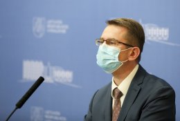 Sveikatos apsaugos ministras pasakė, ar planuojami judėjimo ribojimai Kalėdų laikotarpiu