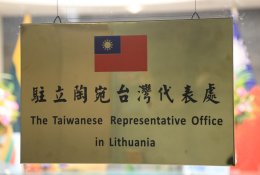 Kinija pažemino diplomatinių santykių su Lietuva lygį