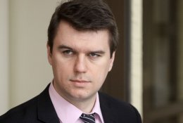 Ekonomistas Ž. Šilėnas: kai žmonės negamina prekių, bet jiems už tai vis tiek moki pinigus – jos pradeda kainuoti daugiau