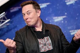 E. Muskas paskelbtas „Time“ metų žmogumi