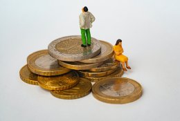 Kaip nuo 2022-ųjų keisis atlyginimai, pensijos ir kitos išmokos?