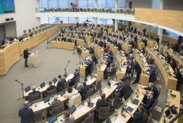 Kurie parlamentarai balsavo aktyviausiai, o kurie posėdžių salėje buvo reti svečiai