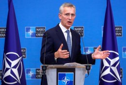 J. Stoltenbergas: NATO Rusijos invazijos atveju nesiųs karių į Ukrainą