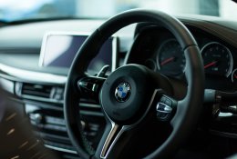 Naudotų automobilių rinkos apžvalga: nuo ridos klastojimo ir vagysčių iki populiariausių 2021 m. modelių