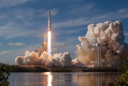 Kosmoso lenktynėse Europai reikia pasirinkti: keleivis ar pilotas