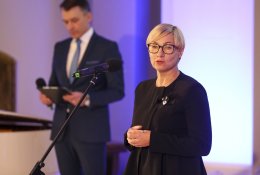 J. Šiugždinienė apie siūlymus mokyklose uždrausti telefonus: ne viena mokykla šią taisyklę jau įsivedusi