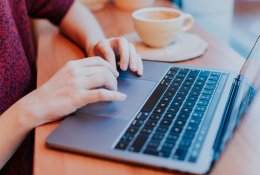 Saugus apsipirkimas internete: kaip atpažinti, ar svetainė nėra tik sukčių apgaulė?