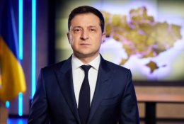 Prezidentas V. Zelenskis: „Mes likome vieni ginti savo valstybę“