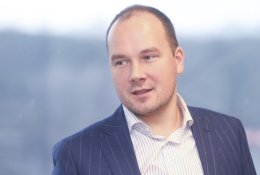 Ekonomistas: dėl naujų „sankcijų“ Rusijai jau brangsta rusiškos akcijos ir stiprėja rublis