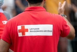 Raudonasis Kryžius prašo skubios pagalbos renkant daiktus ir rūbus ukrainiečiams