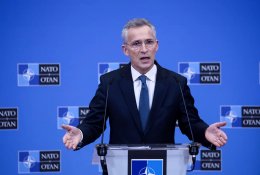 NATO vadovas: Rusija gali panaudoti Ukrainoje cheminį ginklą