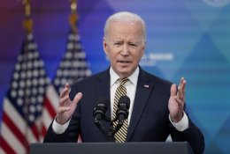 J. Bidenas: ginklams ir paramai Ukrainai bus skirta dar 800 mln. JAV dolerių