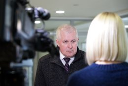 A. Anušauskas paaiškino „Bayraktaro” perdavimo Ukrainai procedūrą: dronas pirmiausiai bus atvežtas į Lietuvą