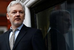 „WikiLeaks“: J. Assange'o ekstradicija – juoda diena spaudos laisvei