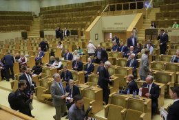 Ekonomistai skeptiškai vertina opozicijos raginimus kovojant su infliacija dar padidinti valstybės išlaidas: nereikėtų populizmo