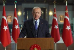 Turkija: NATO viršūnių susitikimas „nėra galutinis terminas“ deryboms su Suomija ir Švedija