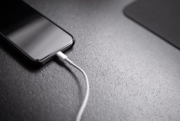 Telefono nustatymai ir patarimai, padėsiantys taupyti bateriją