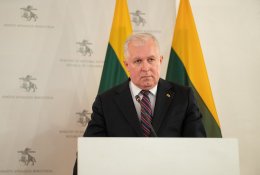 Arvydas Anušauskas: atlikti ginkluotės sistemų patobulinimai leidžia „Vilkus“ naudoti be apribojimų