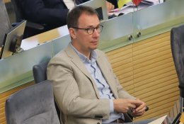 V. Kernagis: reikia panaikinti elektroninių cigarečių pardavimų esamas spragas