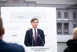 K. Budrys apie galimybę Ukrainai perduoti haubicas: dabar daug variantų neturime