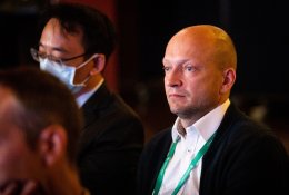 N. Mačiulis akcentuoja, kad finansų rinkos gali „nubausti“ už augančią skolą: į nepagrįstą Vyriausybių išlaidavimą reaguojama jautriai