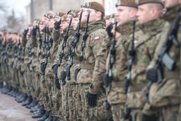 Lenkija padidino karinių dalinių parengtį