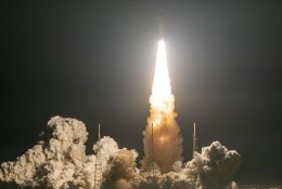 NASA paleido didžiulę kelionėms į Mėnulį skirtą raketą (VIDEO)