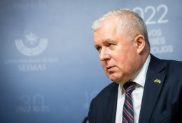 A. Anušauskas: jeigu pas mus atsilaisvins tam tikri pajėgumai, dėl paramos Ukrainai didinimo bus daromi sprendimai