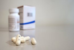 Vaistais prekiaujančioms bendrovėms skirtos baudos už susitarimus dėl kompensuojamų vaistų: turės sumokėti daugiau kaip 72 mln. eurų