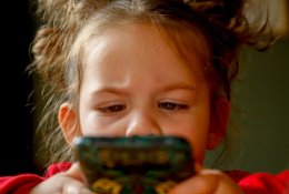 Kaip apsaugoti vaikus internete nesant šalia