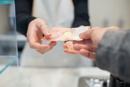 Premjerės patarėjas: mokesčių reforma yra skirta ne toliau apmokestinti vidurinę klasę, o taisyti mokestinį iškraipymą
