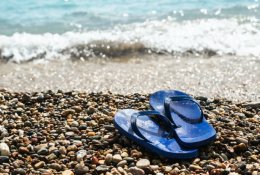 Šlepetės ar sandalai – kokią avalynę rinktis vasarą?