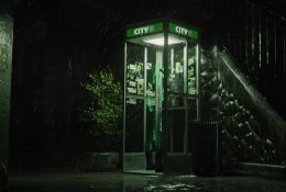 Nuo laiko mašinos iki Supermeno persirengimo kabinos – kaip telefono būdelė įsitvirtino populiariojoje kultūroje?