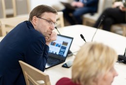 L. Kukuraitis apie pagalbą nuo seksualinio smurto nukentėjusiems vaikams: valdžia taupo šimtų vaikų gyvenimo sąskaita
