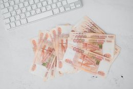 Drastiškai smunkančio rublio kursas – slopstančio tikėjimo Maskvos ekonomikos perspektyvomis ženklas
