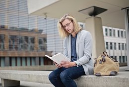 Savas studijas atradę studentai ramina stojančiuosius: „Neišsigąskit, jeigu kažkas nesiseka mokykloje, viskas yra įveikiama“