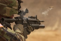 Britų žvalgyba: Rusija įveda mokyklose kovines pamokas