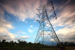 Baltijos šalys turėtų pasirašyti susitarimą dėl elektros energijos sinchronizacijos iki 2025 m. vasario