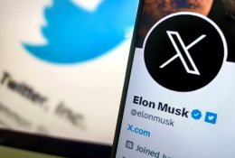 Kova su botais ar pasipinigavimas? E. Muskas ketina įvesti mėnesinį mokestį buvusio „Twitter“ vartotojams