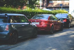 Parlamentarai susirūpino automobilių parkavimu kurortuose: kokius sprendimus siūlo?