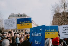 Šveicarija mokės pabėgėliams ukrainiečiams, kad jie grįžtų namo