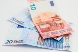 Parlamentarai apie 2024 m. biudžeto projektą: pernelyg optimistinis, vargu ar kitokį buvo įmanoma parengti