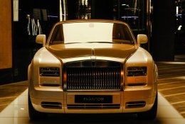 „Rolls-Royce“ planuoja atsisakyti iki 2 500 darbo vietų