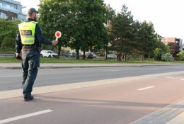 Pareigūnų profsąjunga kritikuoja Vidaus tarnybos statuto pokyčius: pertvarka vykdoma ne visai tiesiomis rankomis