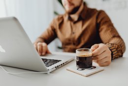 Neturinčius darbo kvies įsitraukti į specialias programas