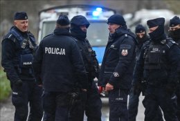 Lenkijos opozicijos politikai susimušė su parlamento apsaugininkais